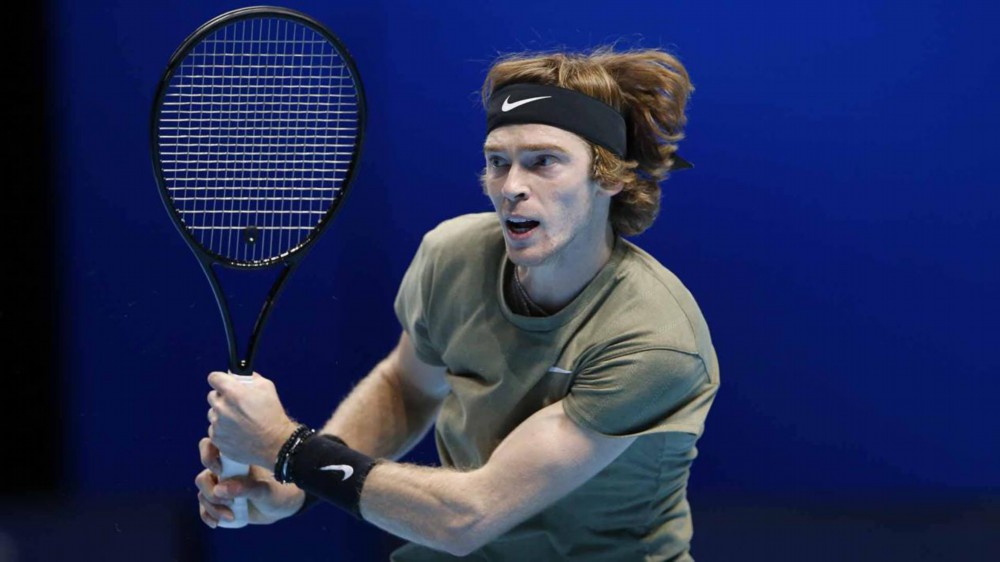 也折射出篮 也折射出篮