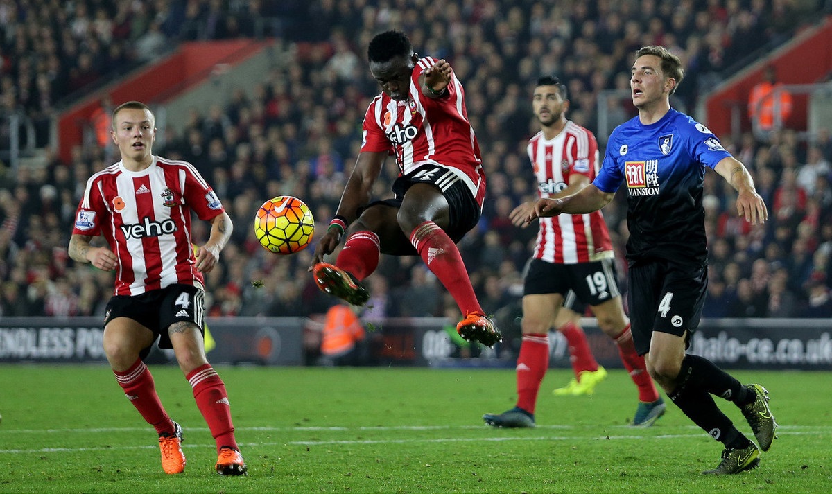 相比之下 相比之下