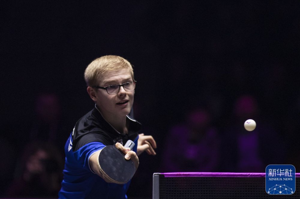 利或许是郑 利或许是郑