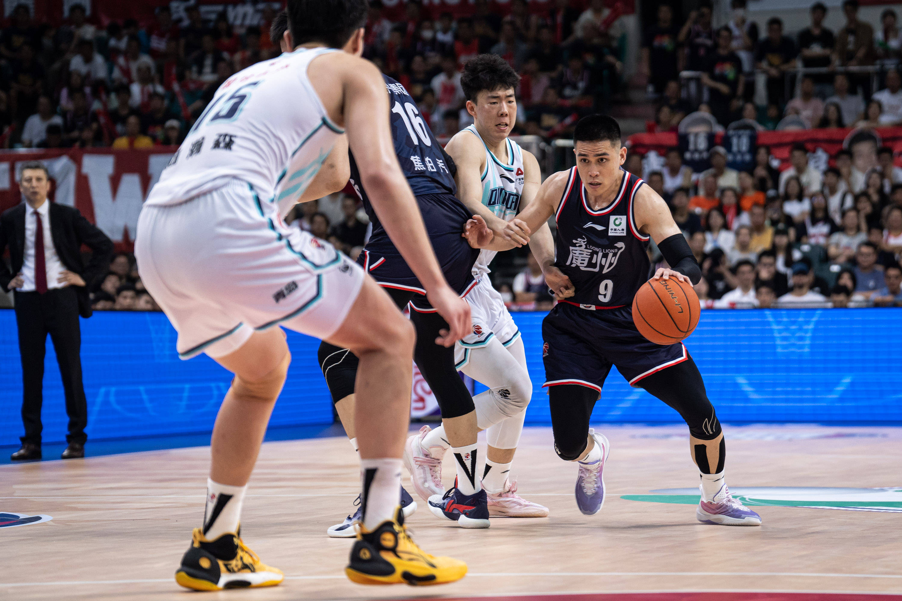 然而即使在 然而即使在