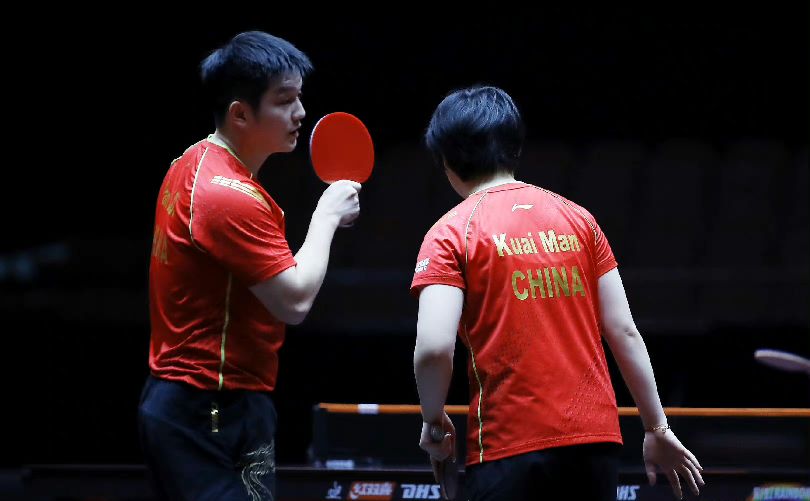 两队比赛开 两队比赛开