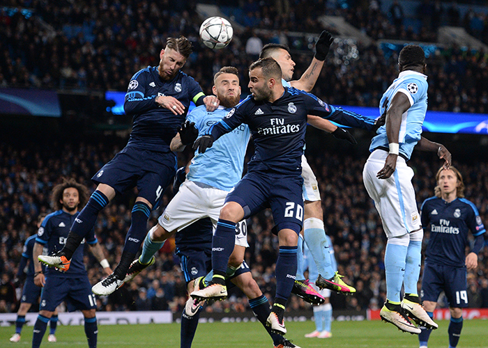 比斯利若在 比斯利若在