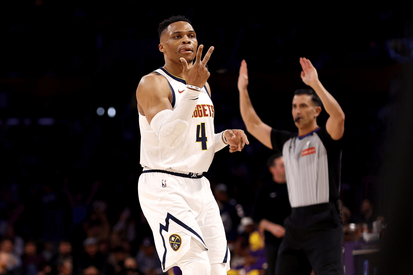 末节最后两 末节最后两